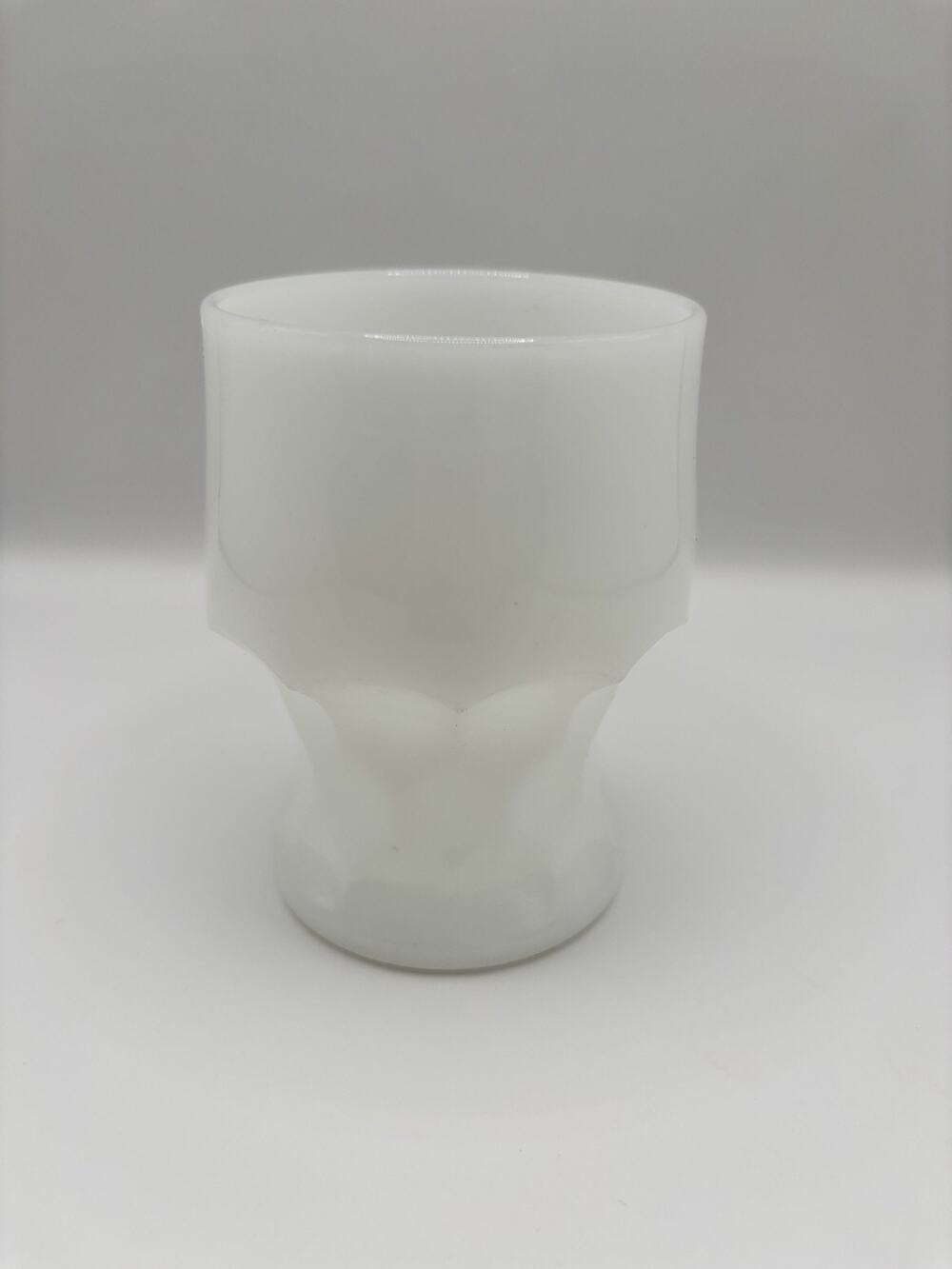 One Vintage Anchor Hocking Georgian Honeycomb Milk Glass Tumbler 4”